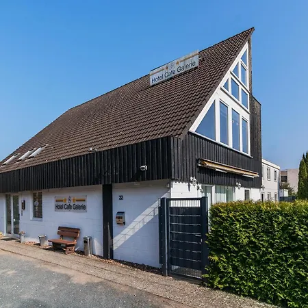 Cafe Galerie - Smart Tv - Free Parking Hotel
