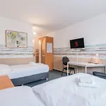 Cafe Galerie I Hannover-garbsen I Free Parking 3*