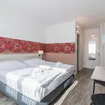Cafe Galerie I Hannover-garbsen I Free Parking Hotel