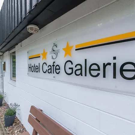Cafe Galerie I Hannover-garbsen I Free Parking