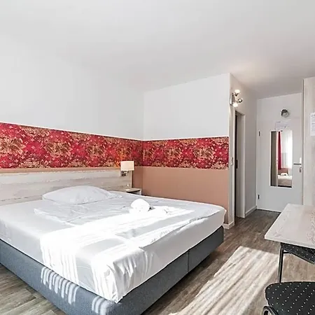 Café Galerie - Breakfast - Free Parking - Smart Tv 3*