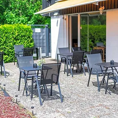 Café Galerie - Breakfast - Free Parking - Smart Tv Hotel