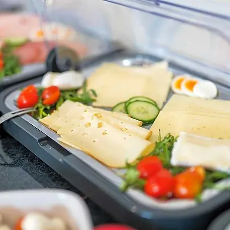 Café Galerie - Breakfast - Free Parking - Smart Tv Hotel 3*