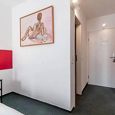Café Galerie - Breakfast - Free Parking - Smart Tv Hotel