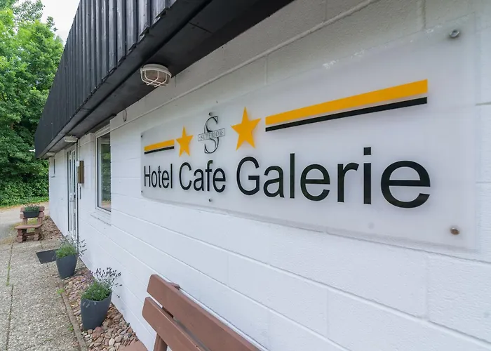 Cafe Galerie I Hannover-garbsen I Free Parking